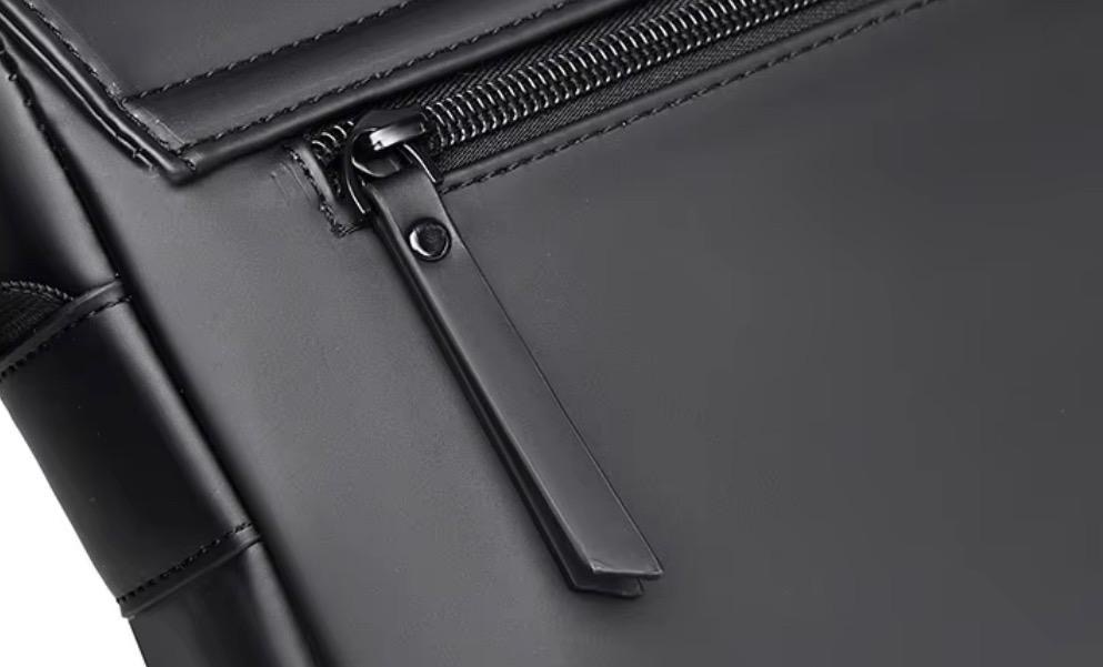 Frienemies Signature Crossbody Bag - Image 5